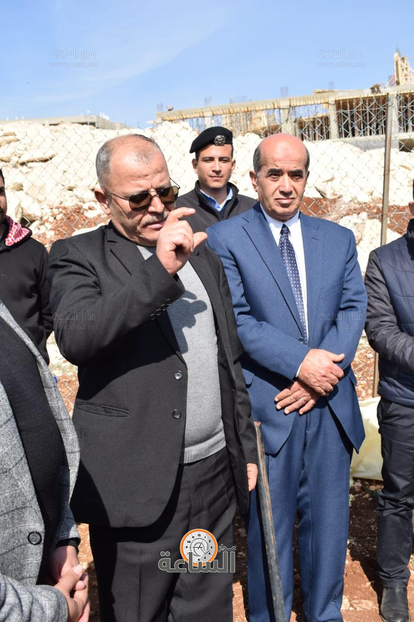 Madar Al-Saa Images 0.8421427625796392