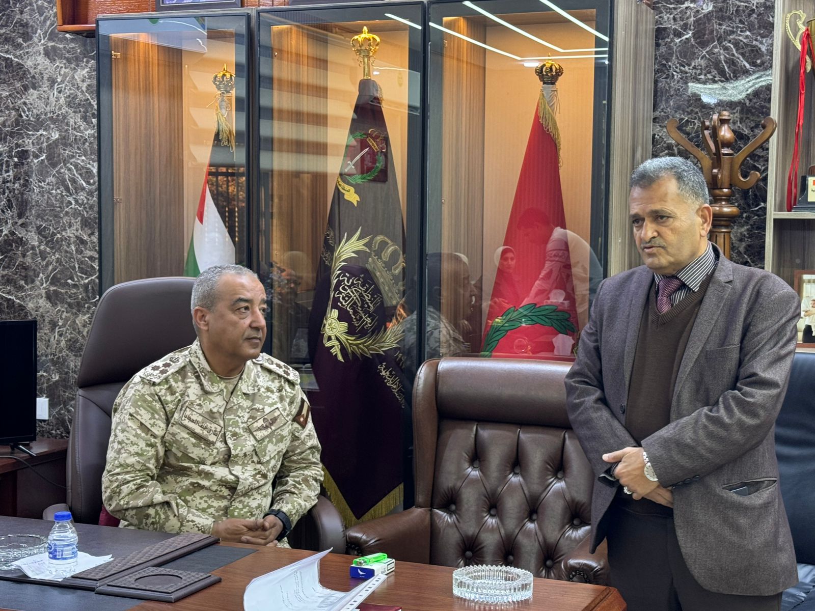 Madar Al-Saa Images 0.41459878524741356