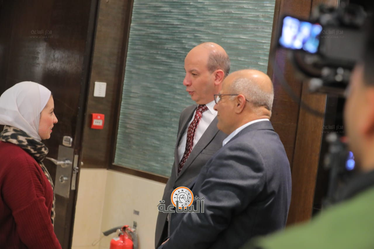 Madar Al-Saa Images 0.38381942810740455