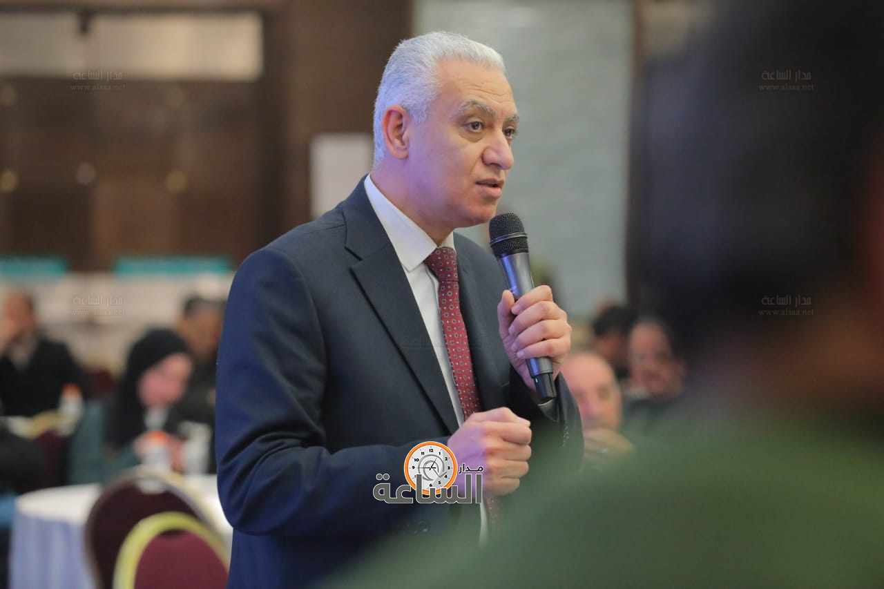 Madar Al-Saa Images 0.945508400472455