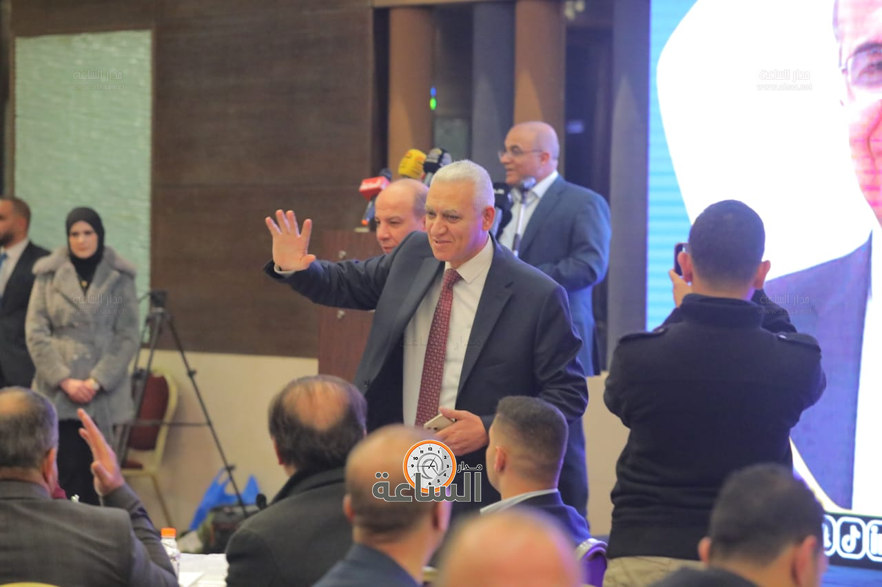 Madar Al-Saa Images 0.026165738736516397