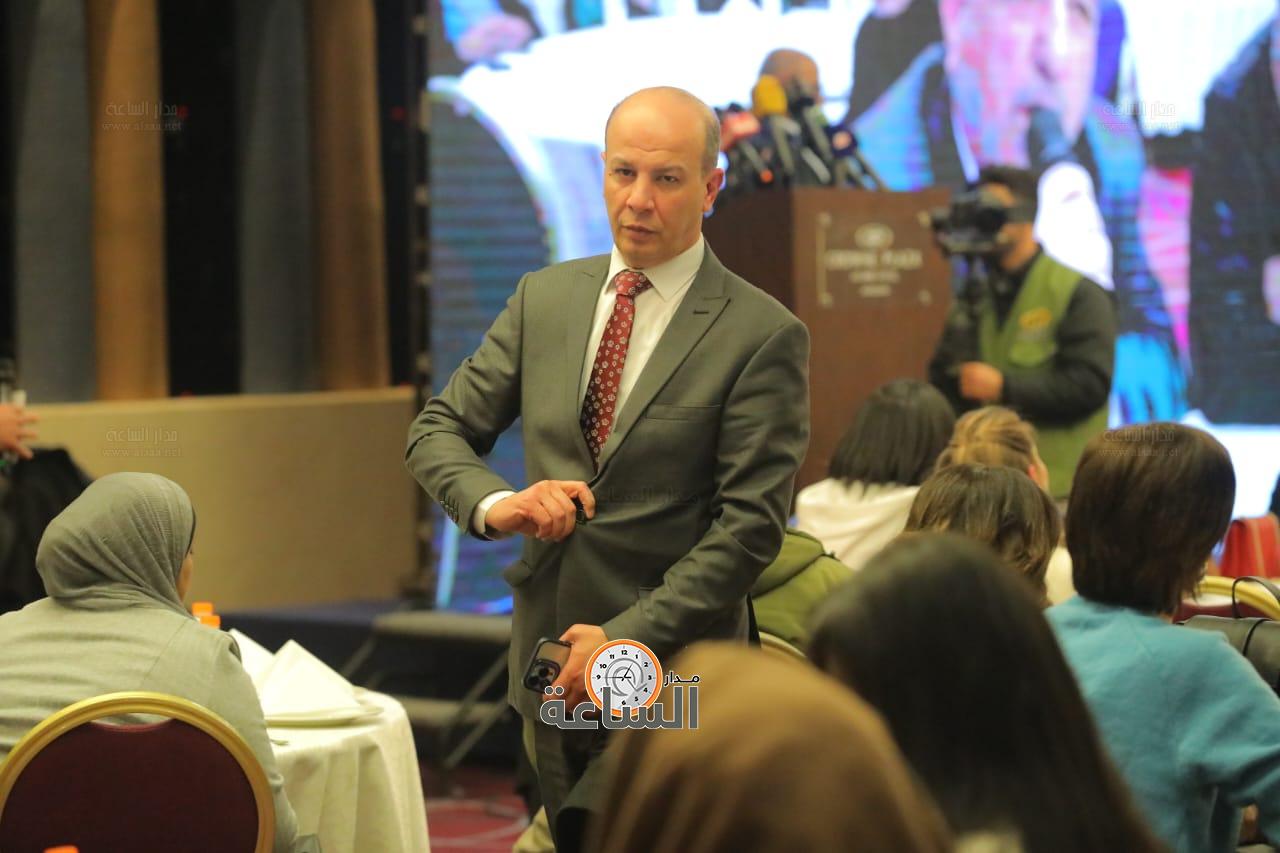 Madar Al-Saa Images 0.3749603401909649