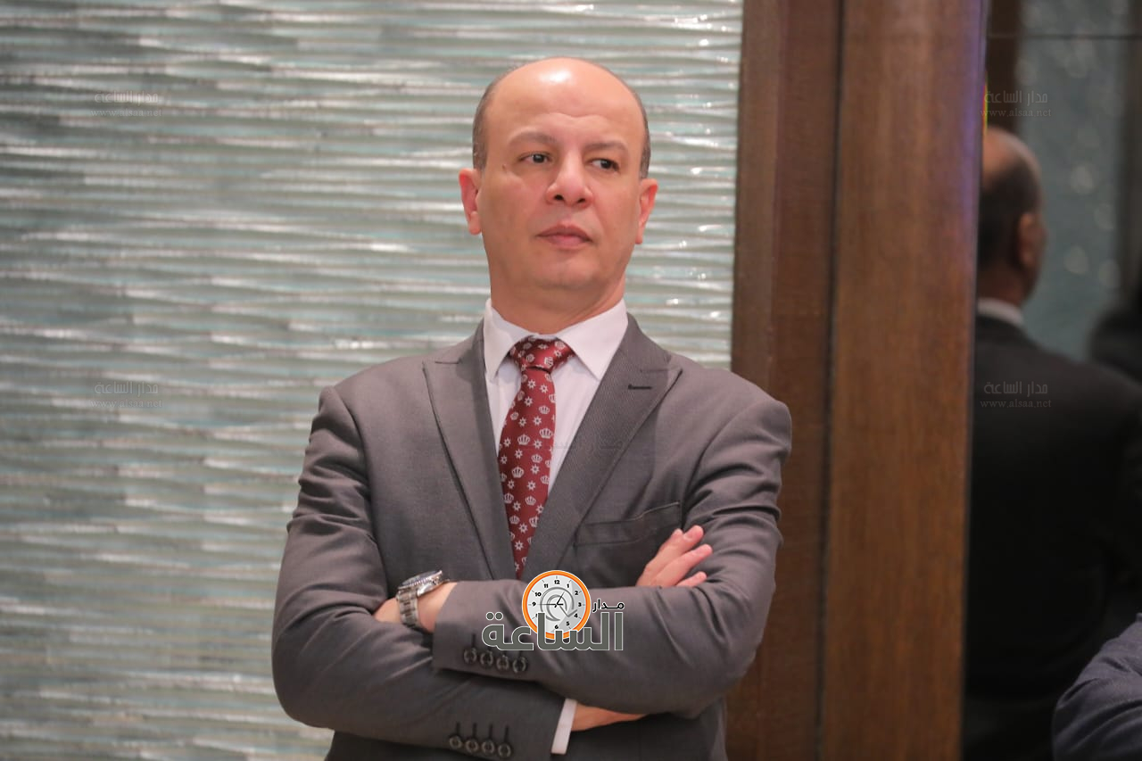 Madar Al-Saa Images 0.18398488703485616