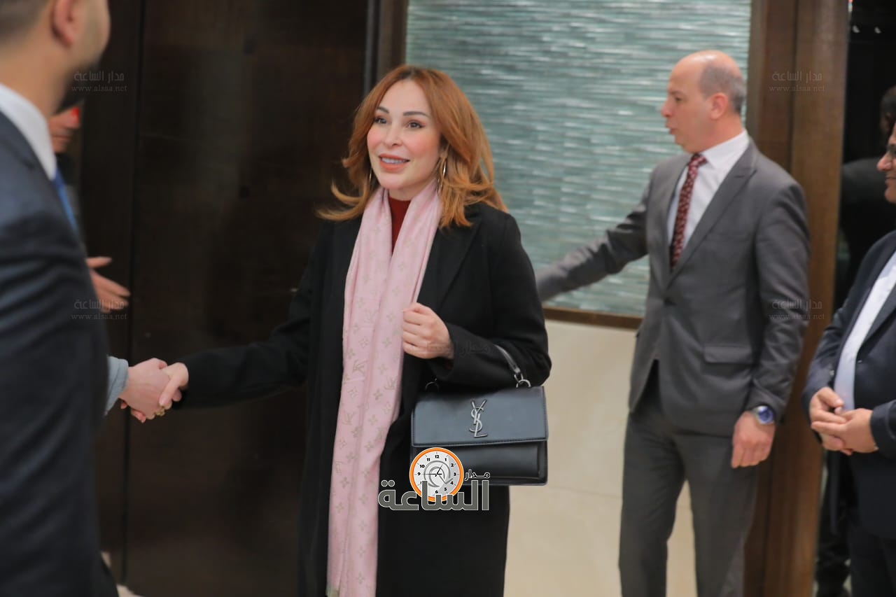 Madar Al-Saa Images 0.4205713554941659