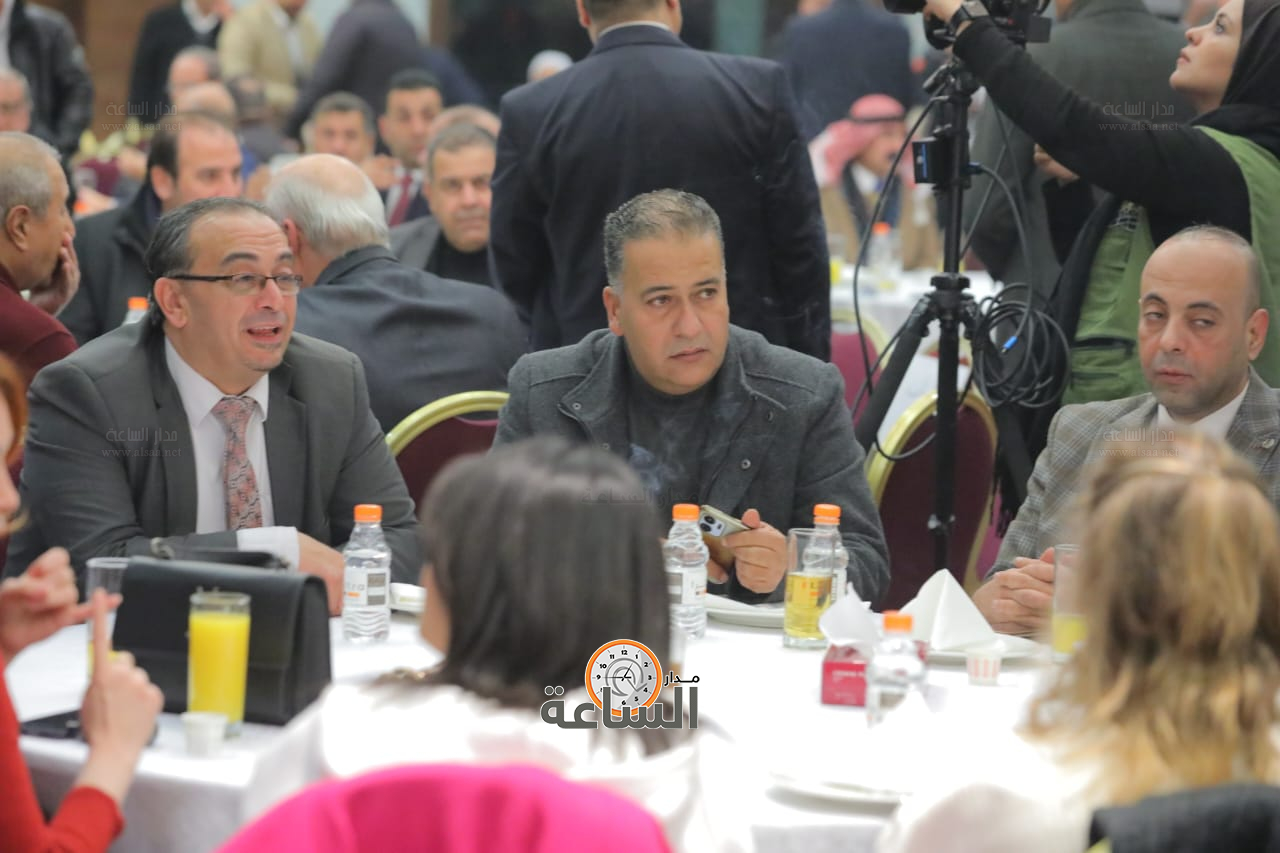 Madar Al-Saa Images 0.7136662074606148