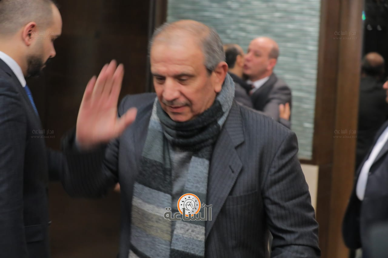 Madar Al-Saa Images 0.8085132555925134