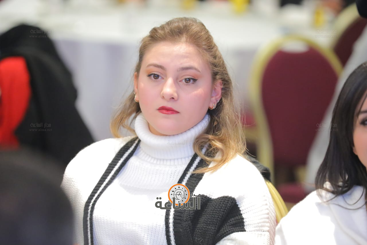 Madar Al-Saa Images 0.6397379582858975