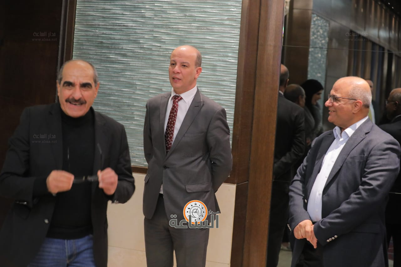 Madar Al-Saa Images 0.6052676158991119