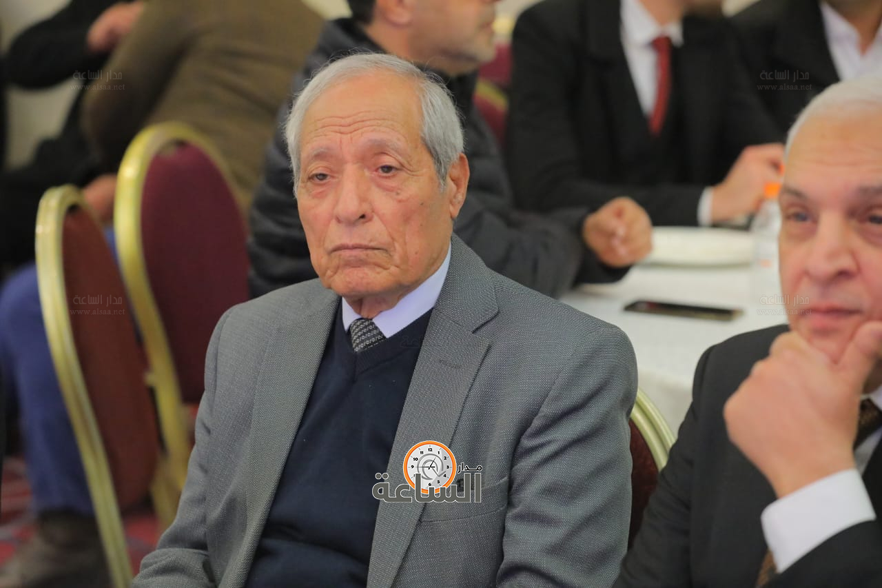 Madar Al-Saa Images 0.04457587476381253