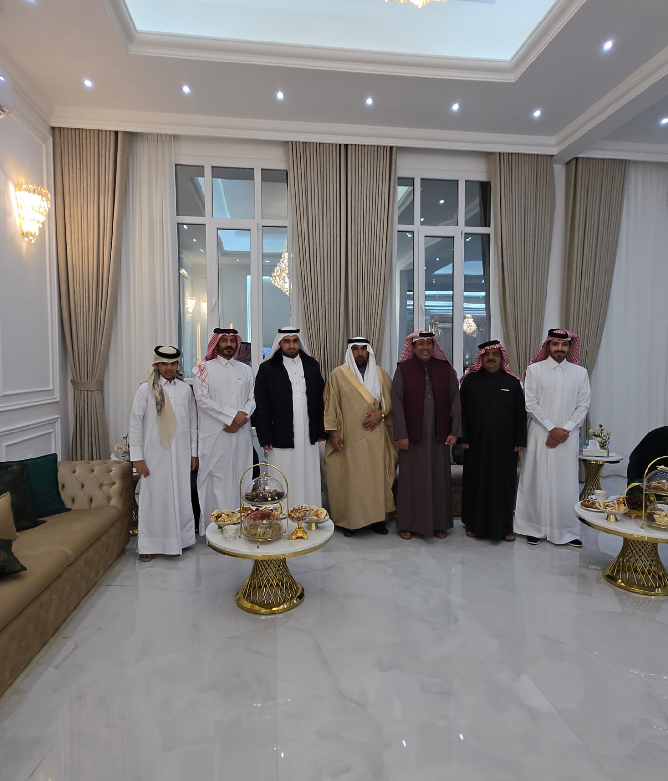 Madar Al-Saa Images 0.10757088165836115