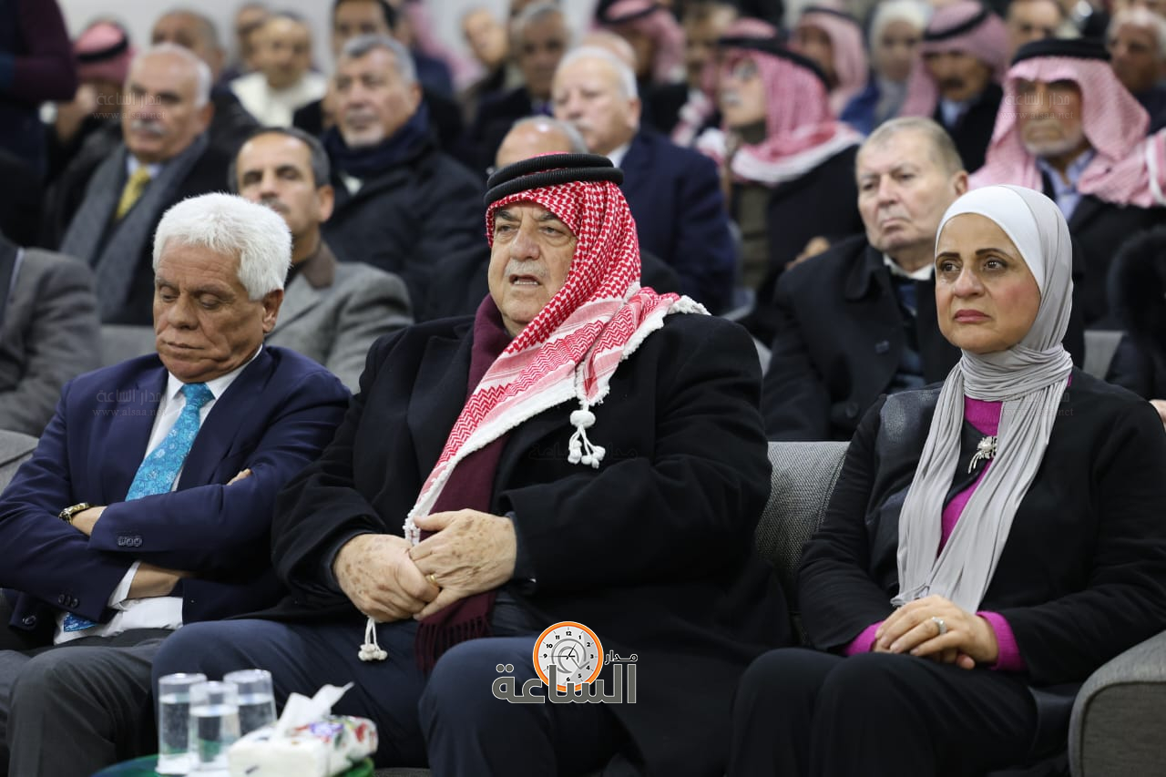 Madar Al-Saa Images 0.36885869385246184