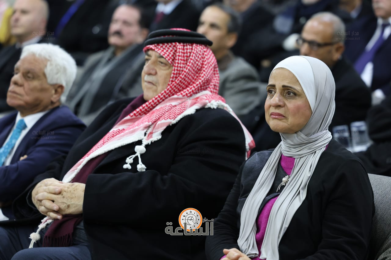 Madar Al-Saa Images 0.7697439567812401