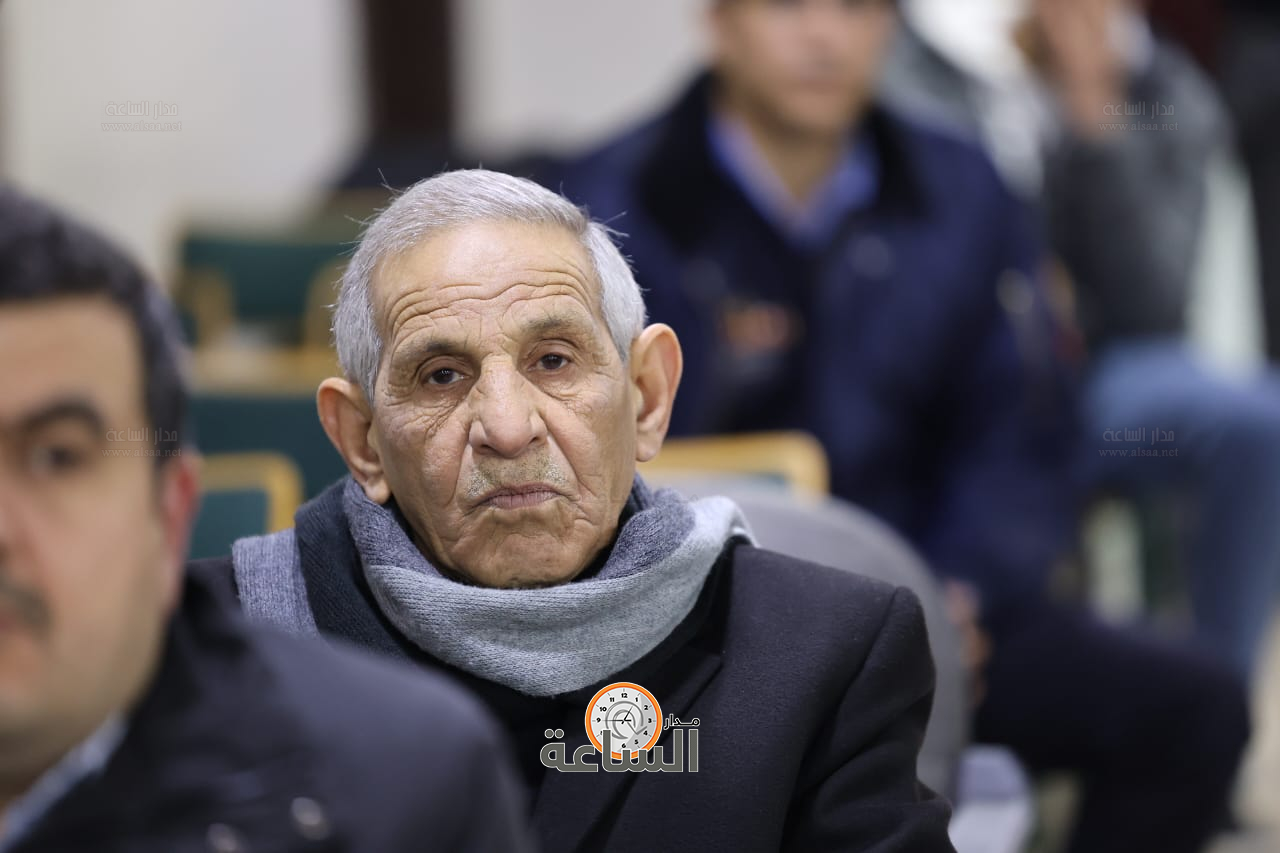 Madar Al-Saa Images 0.8525168874179452