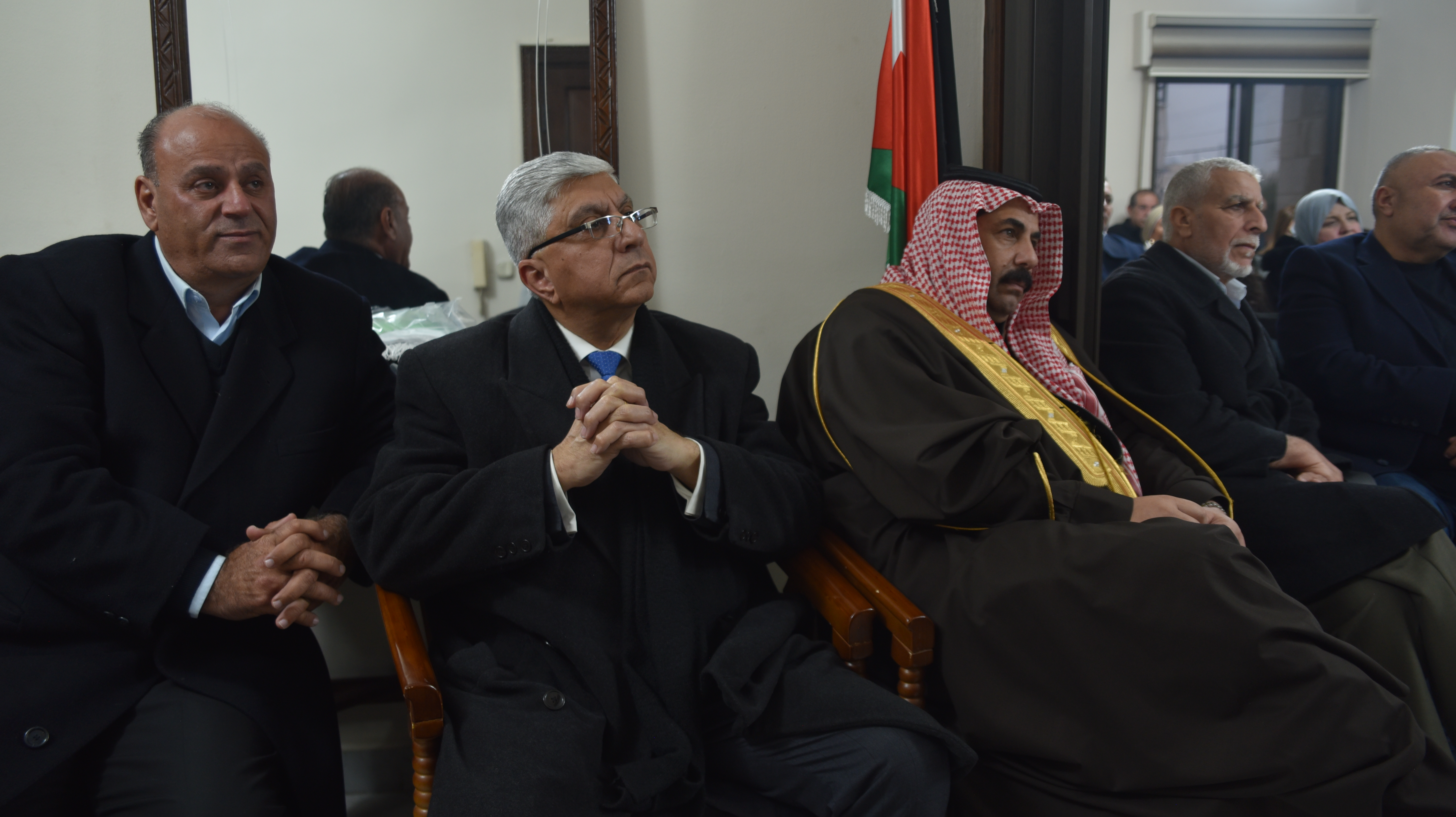 Madar Al-Saa Images 0.38855979826990295