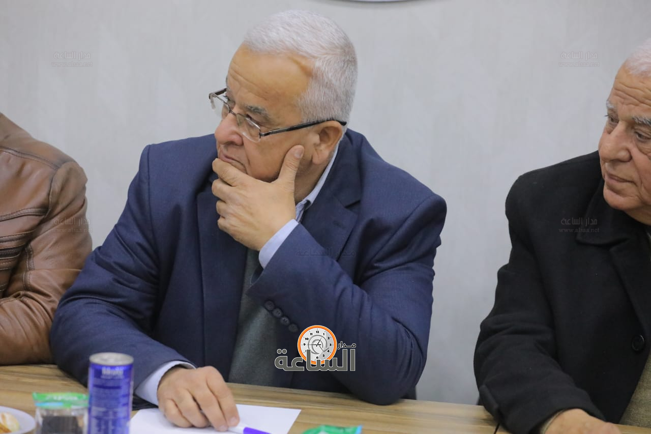 Madar Al-Saa Images 0.2555556655292164