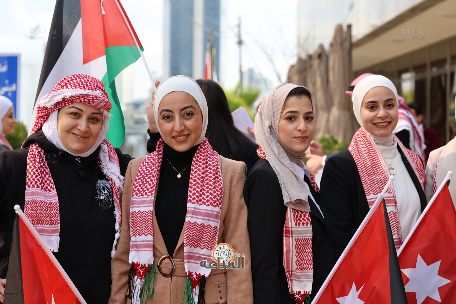 Madar Al-Saa Images 0.8990691655053671