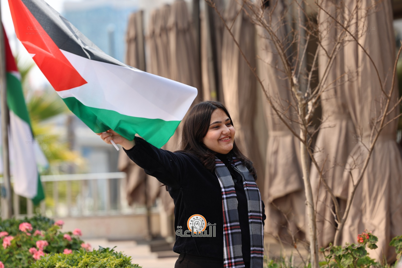 Madar Al-Saa Images 0.7848303111766424