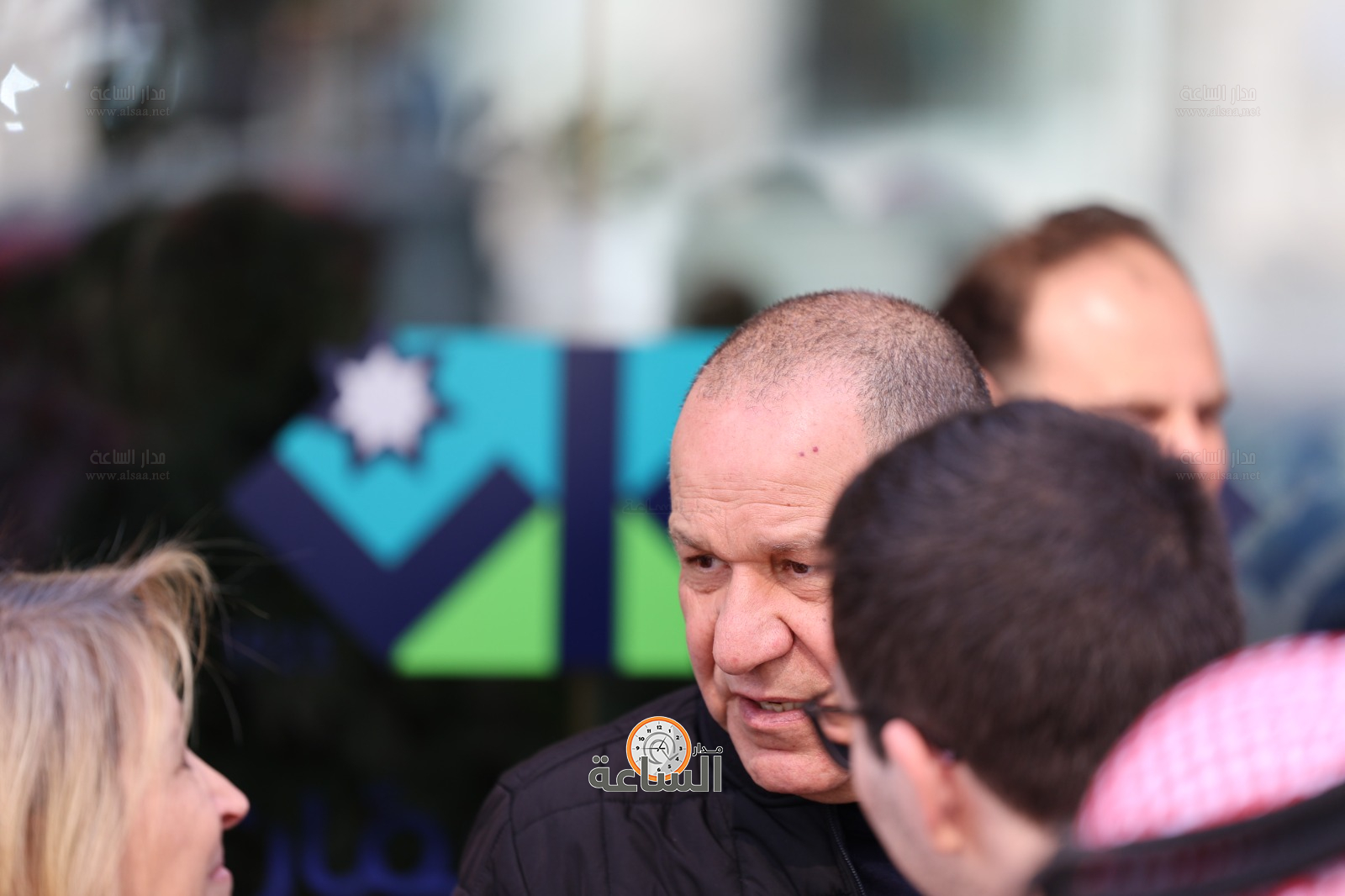 Madar Al-Saa Images 0.7132917017574982