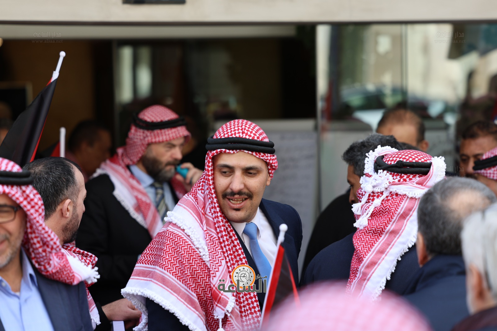 Madar Al-Saa Images 0.9942866050463004