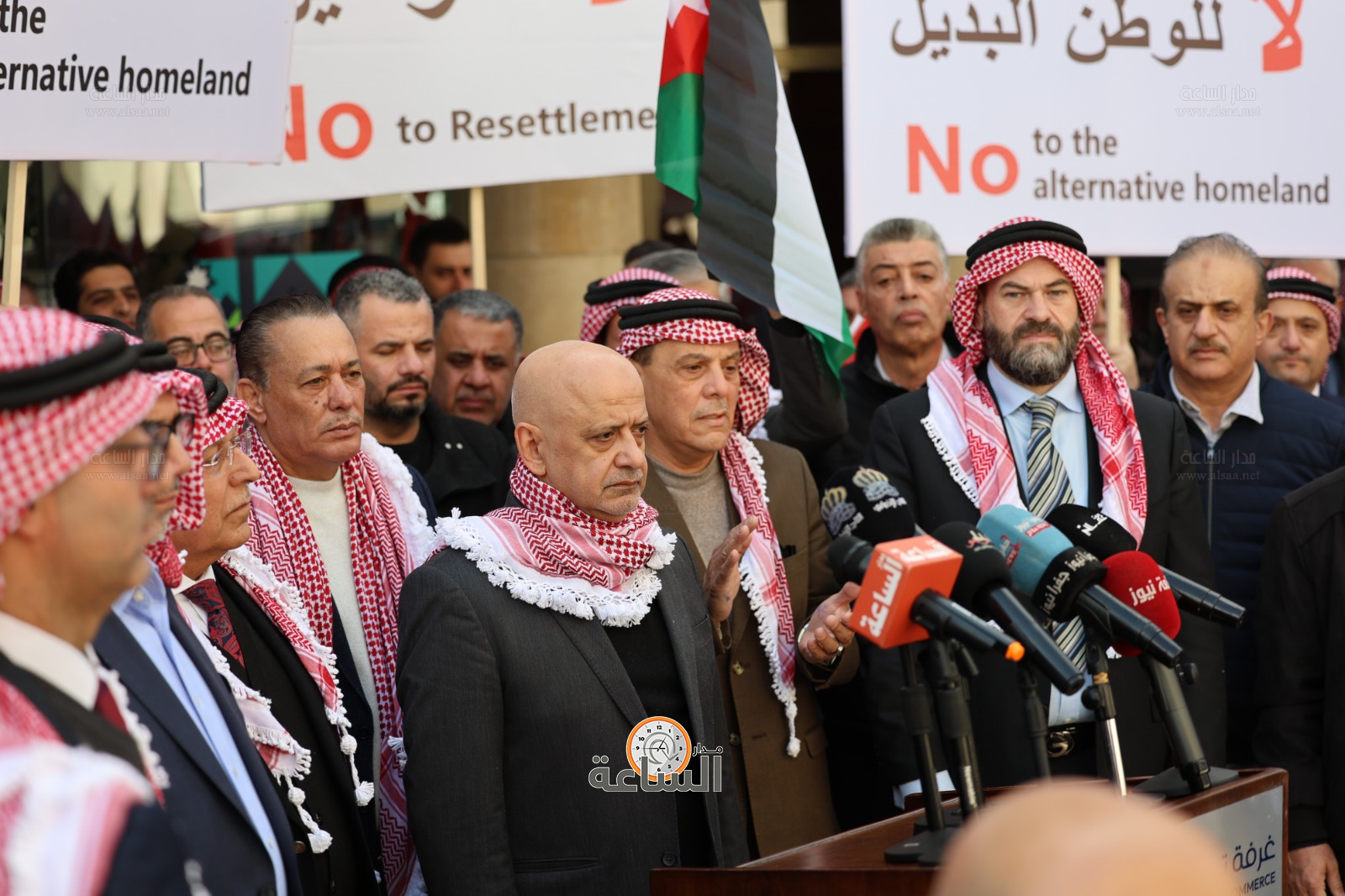 Madar Al-Saa Images 0.46088379529753665