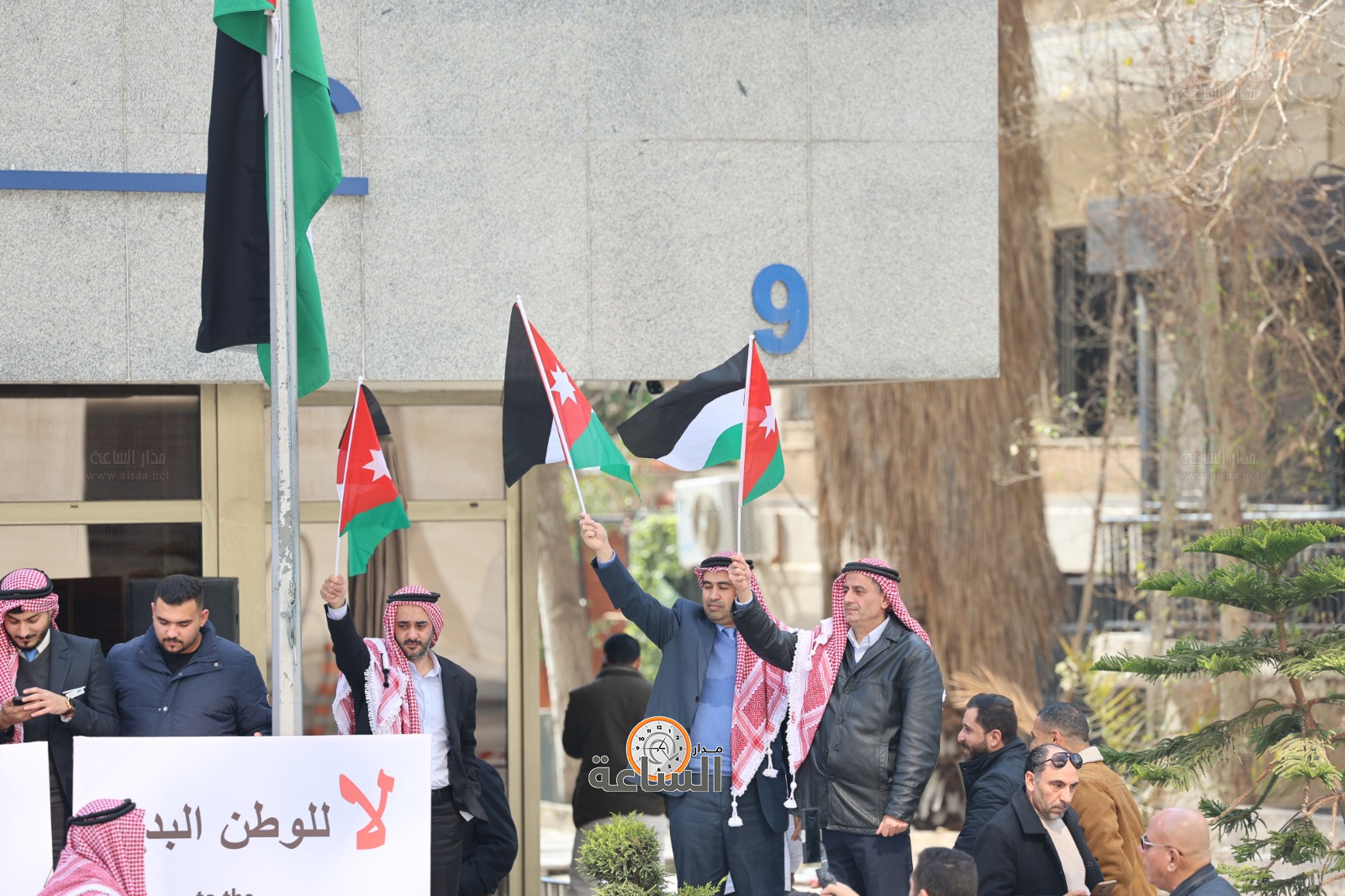 Madar Al-Saa Images 0.045974471040751475