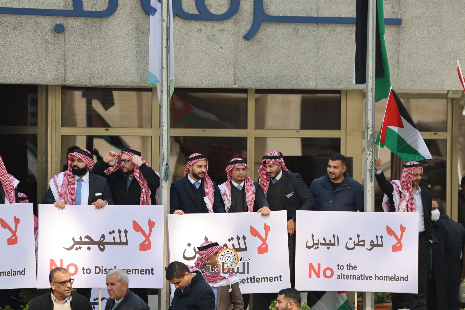 Madar Al-Saa Images 0.14961917544629189