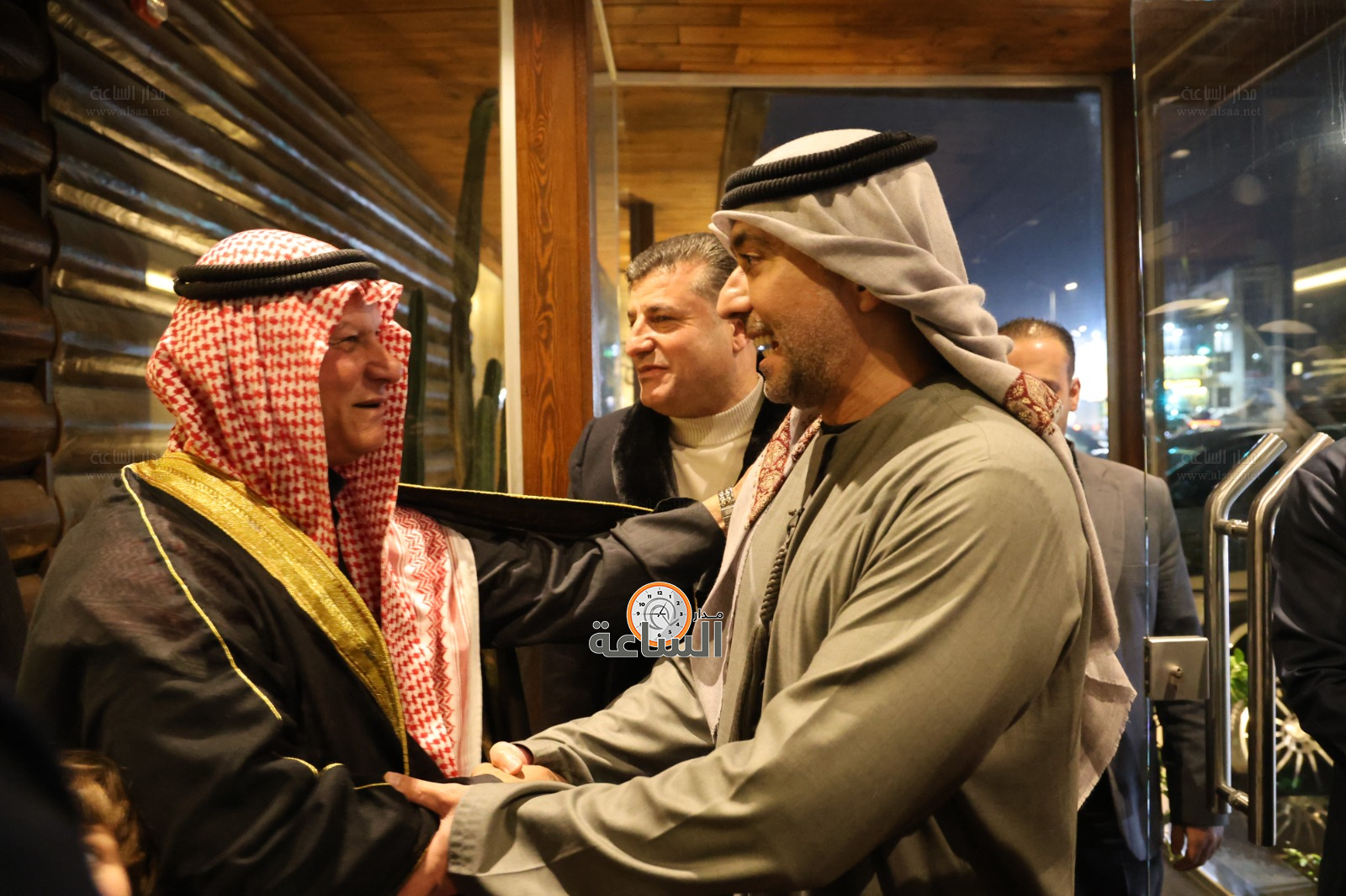 Madar Al-Saa Images 0.3759851228285438