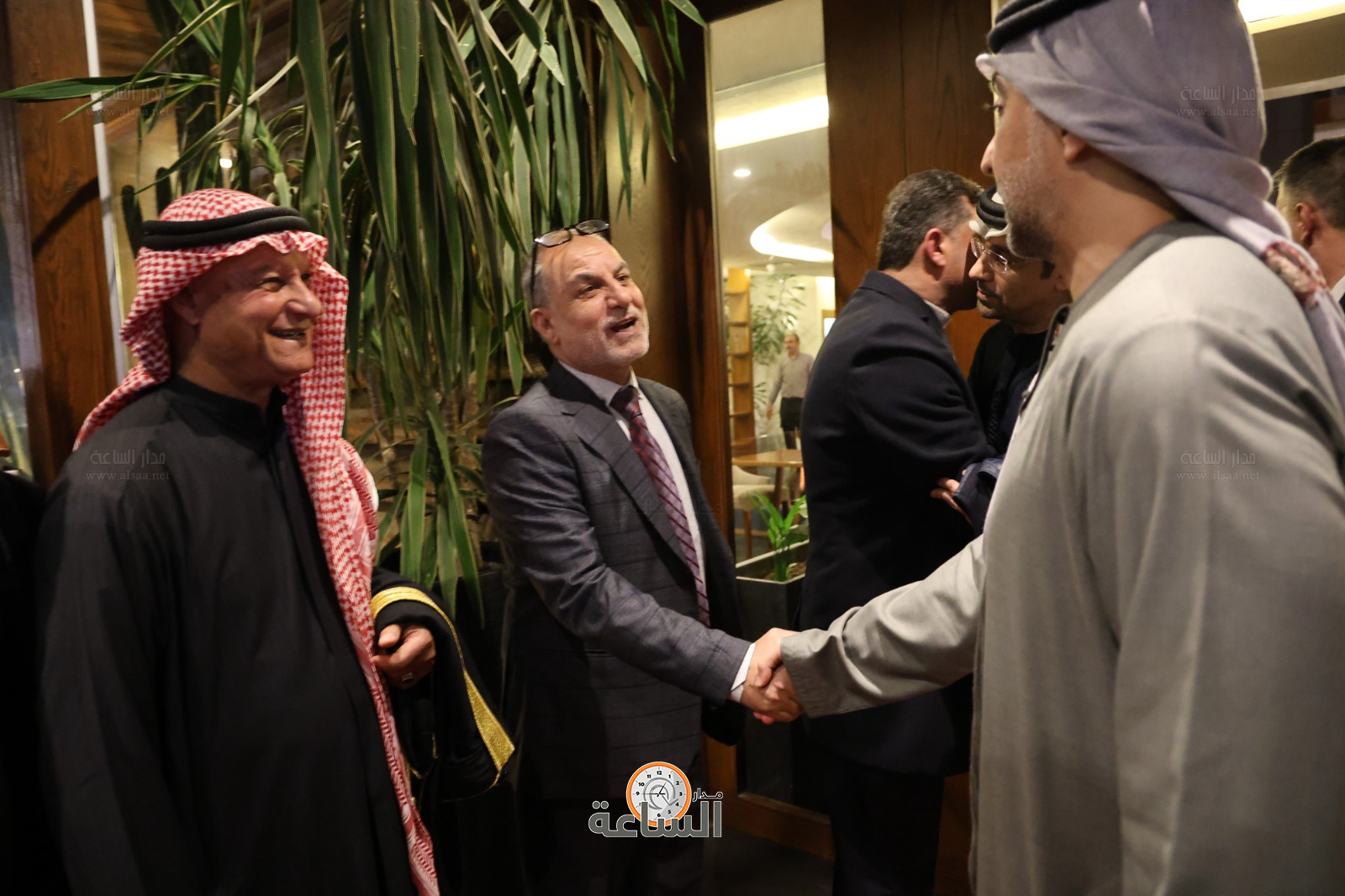 Madar Al-Saa Images 0.484318474262428