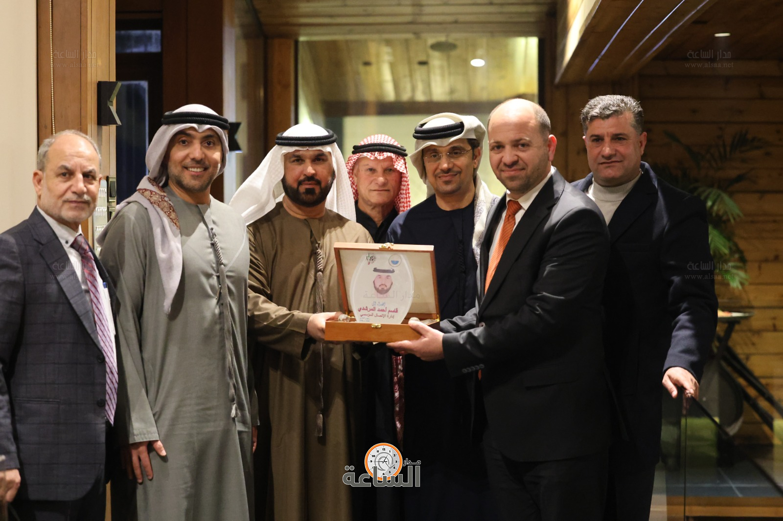 Madar Al-Saa Images 0.4856911510969155