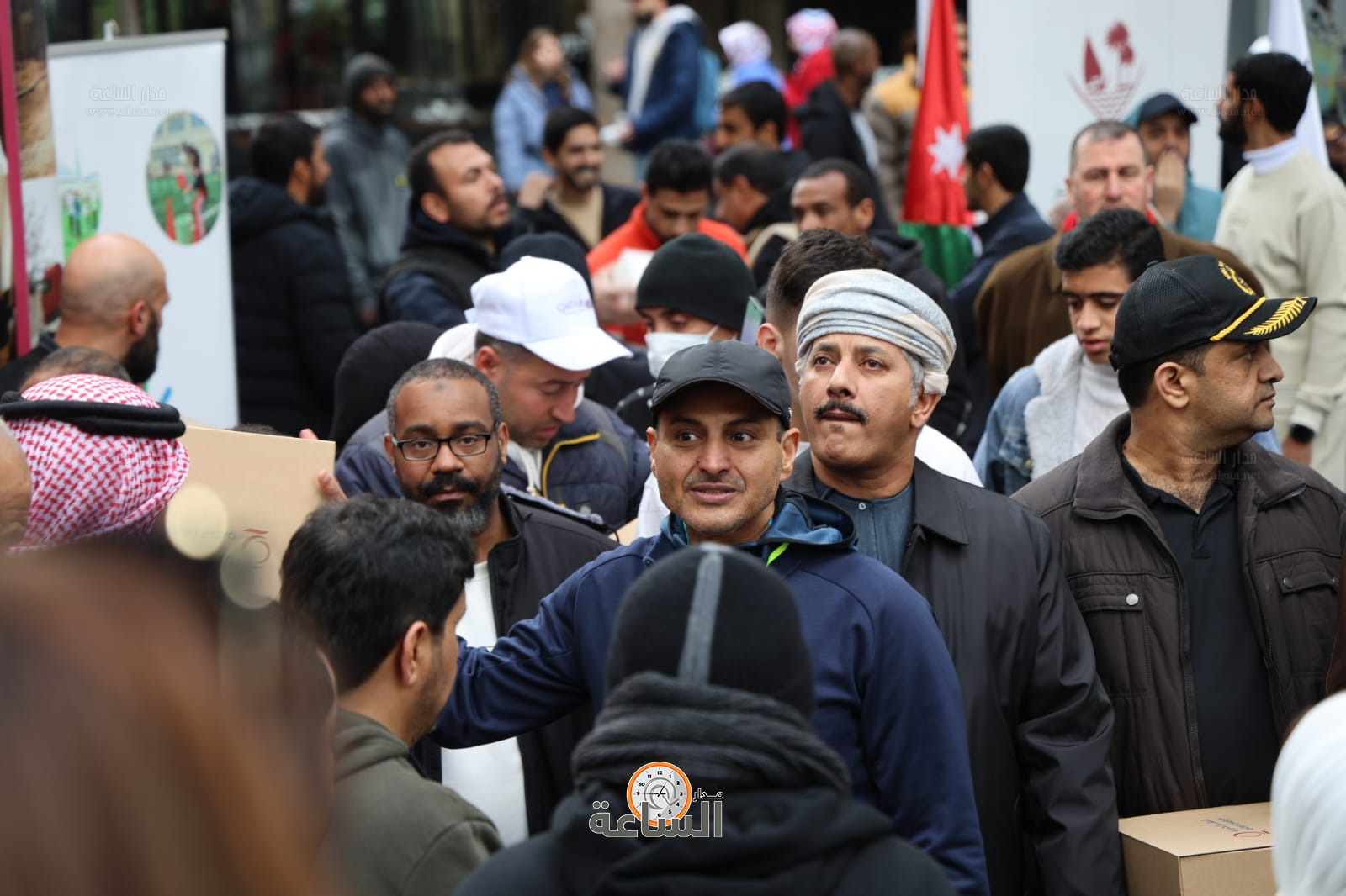 Madar Al-Saa Images 0.463560058828288