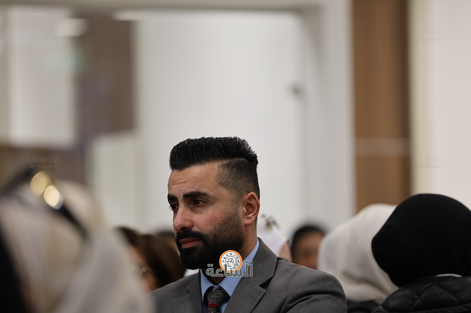 Madar Al-Saa Images 0.5116447743734693