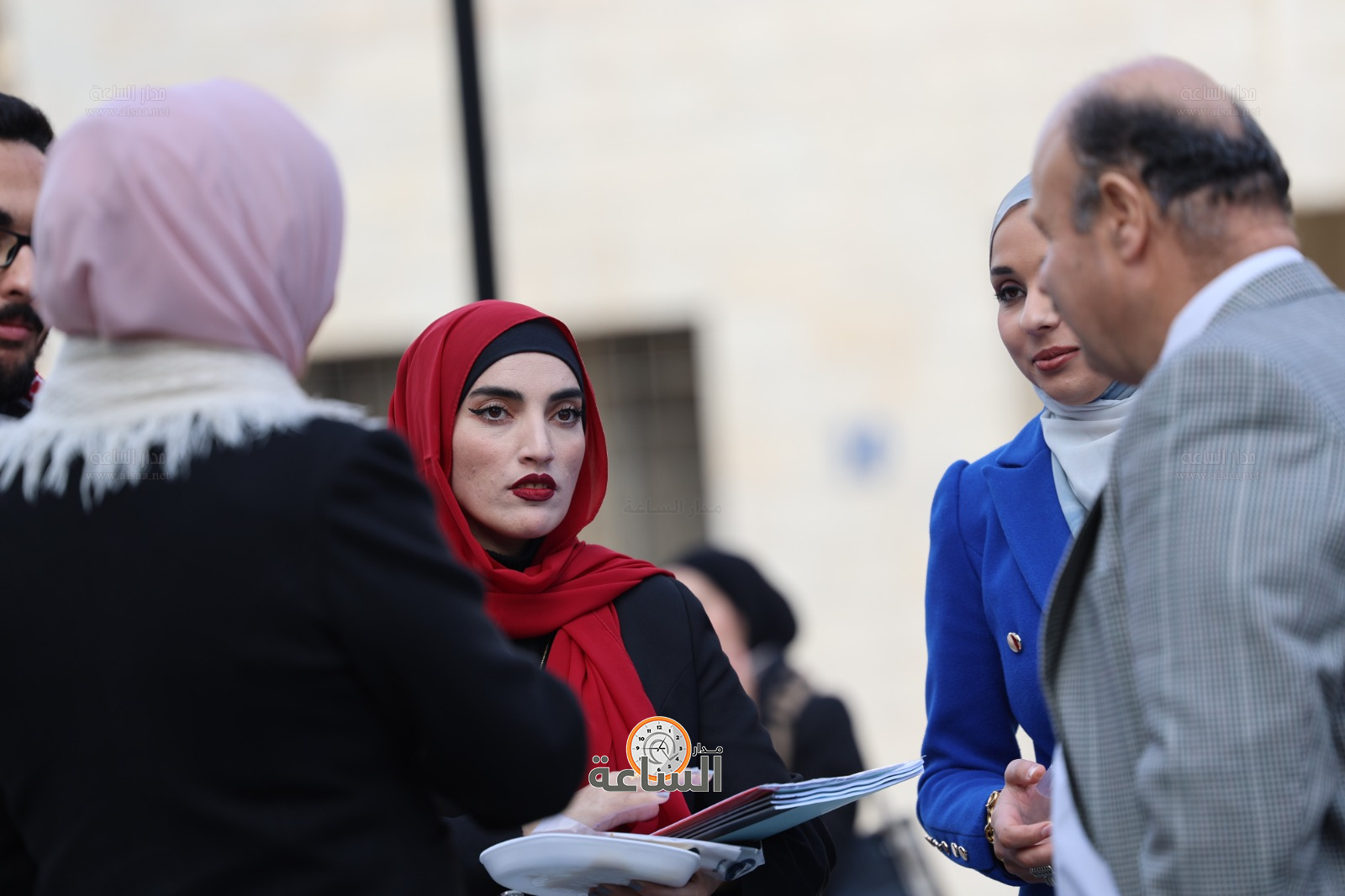 Madar Al-Saa Images 0.39147138262975734