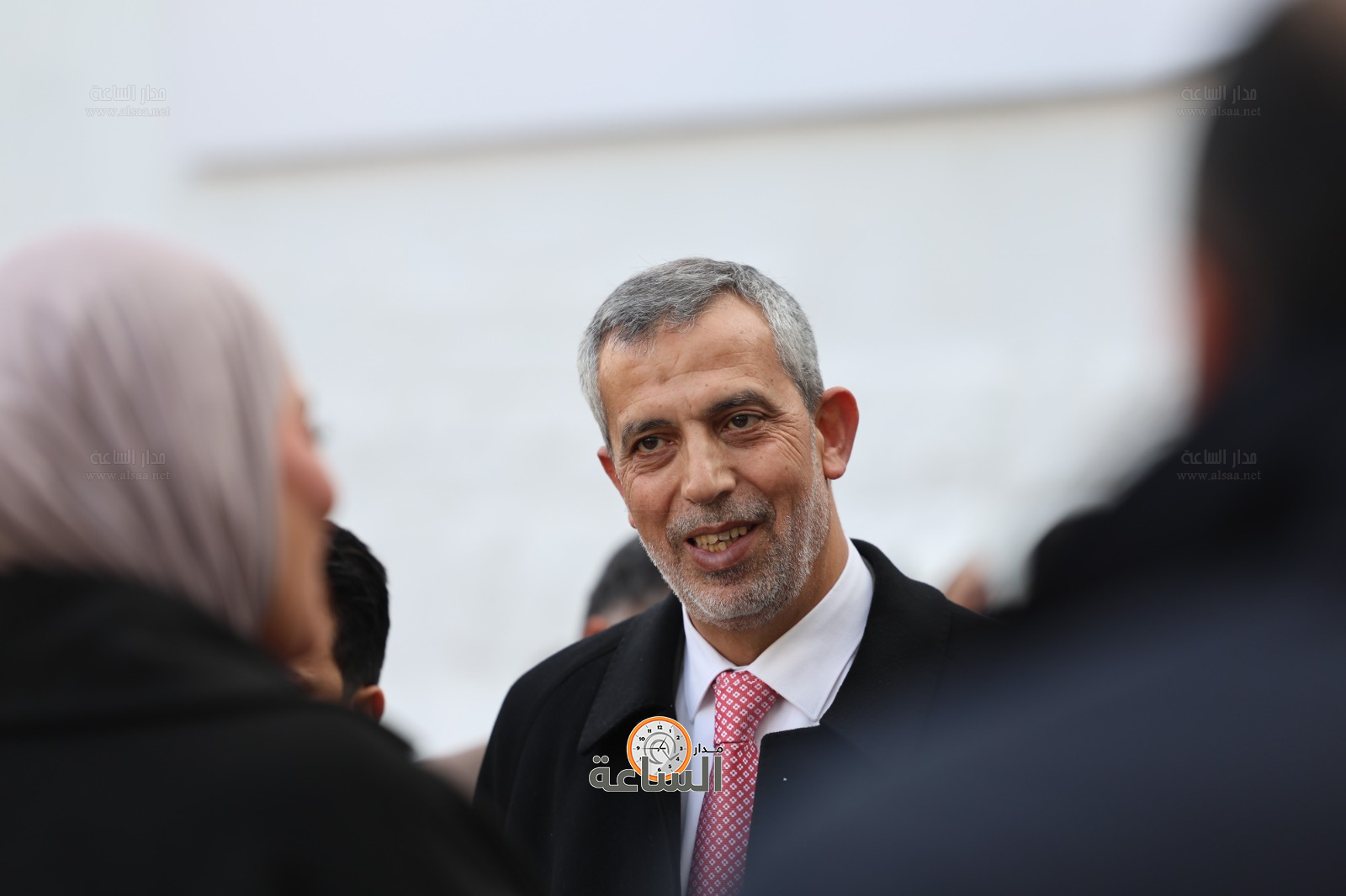 Madar Al-Saa Images 0.03785420042898435