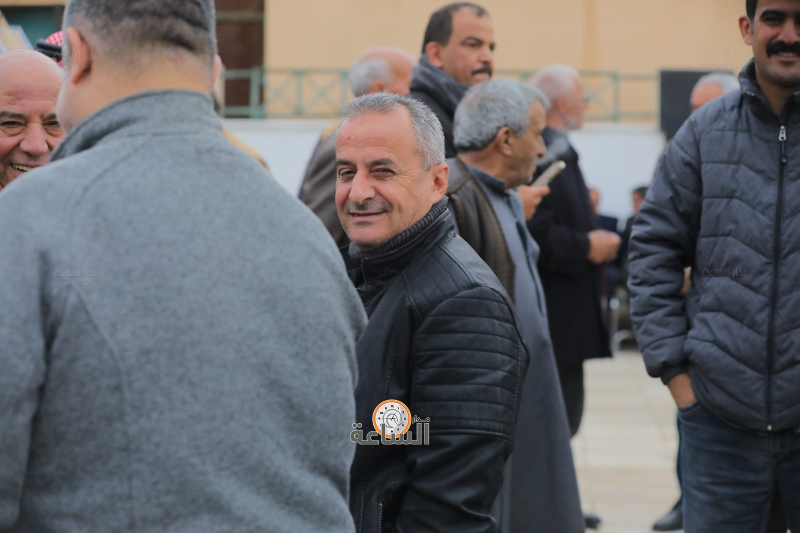 Madar Al-Saa Images 0.9969258435547321