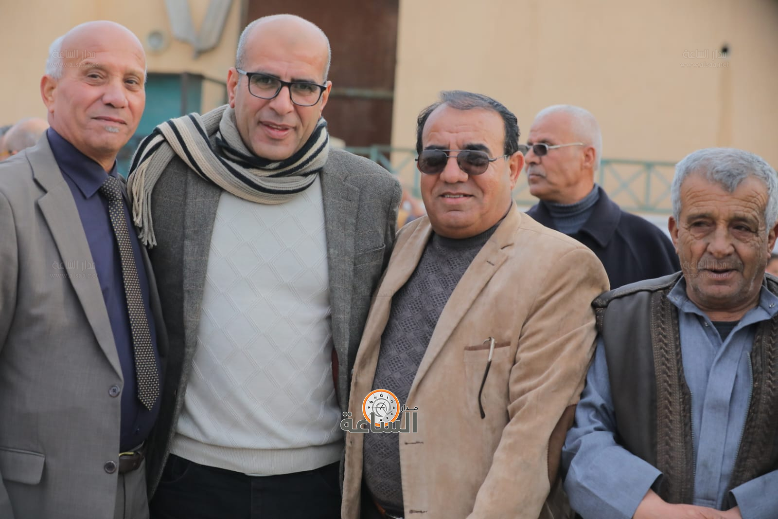 Madar Al-Saa Images 0.15922817101734688