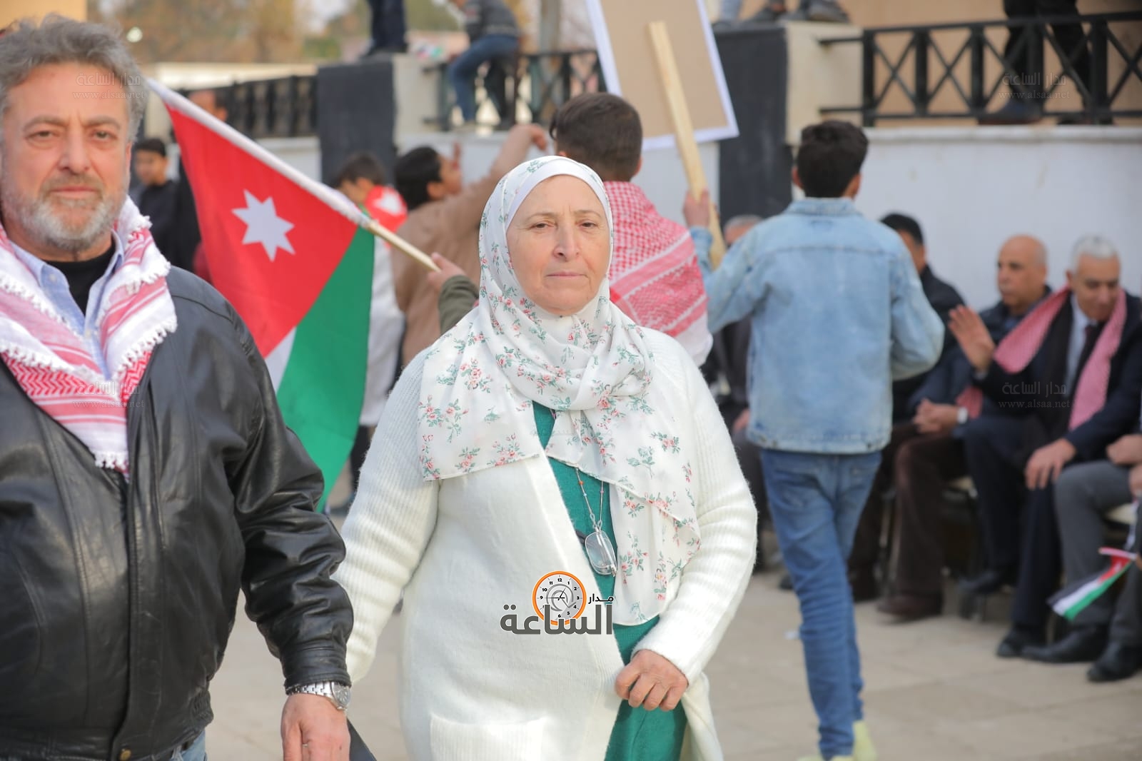 Madar Al-Saa Images 0.3988589322865961