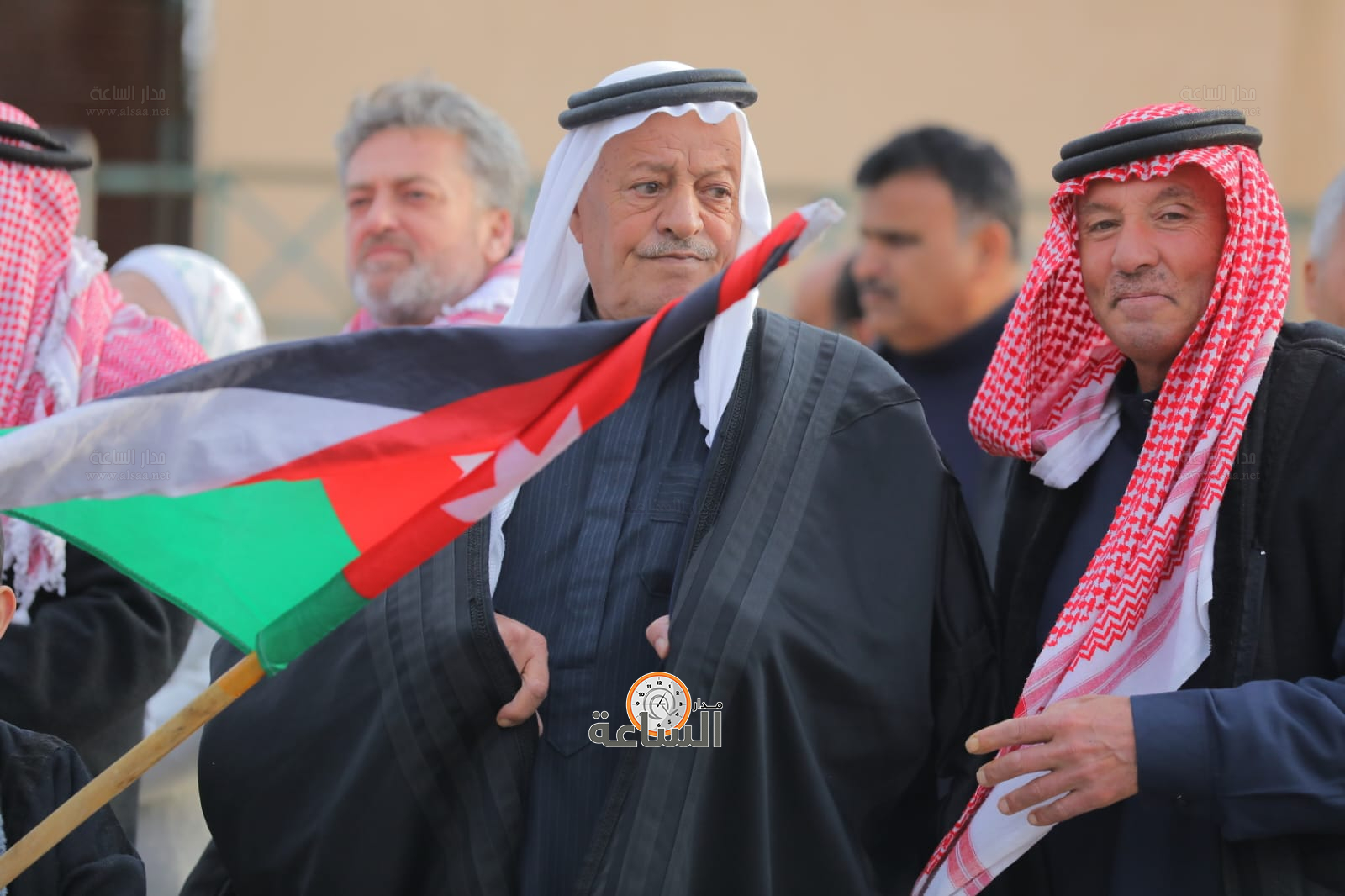 Madar Al-Saa Images 0.10472685126400849