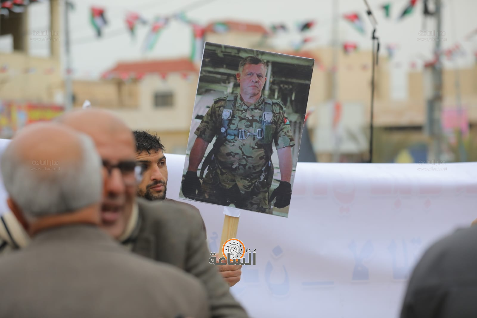 Madar Al-Saa Images 0.49057415942751237