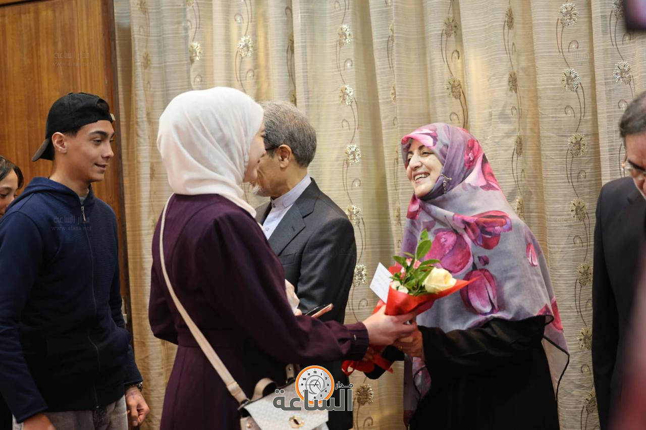 Madar Al-Saa Images 0.8215970466499911