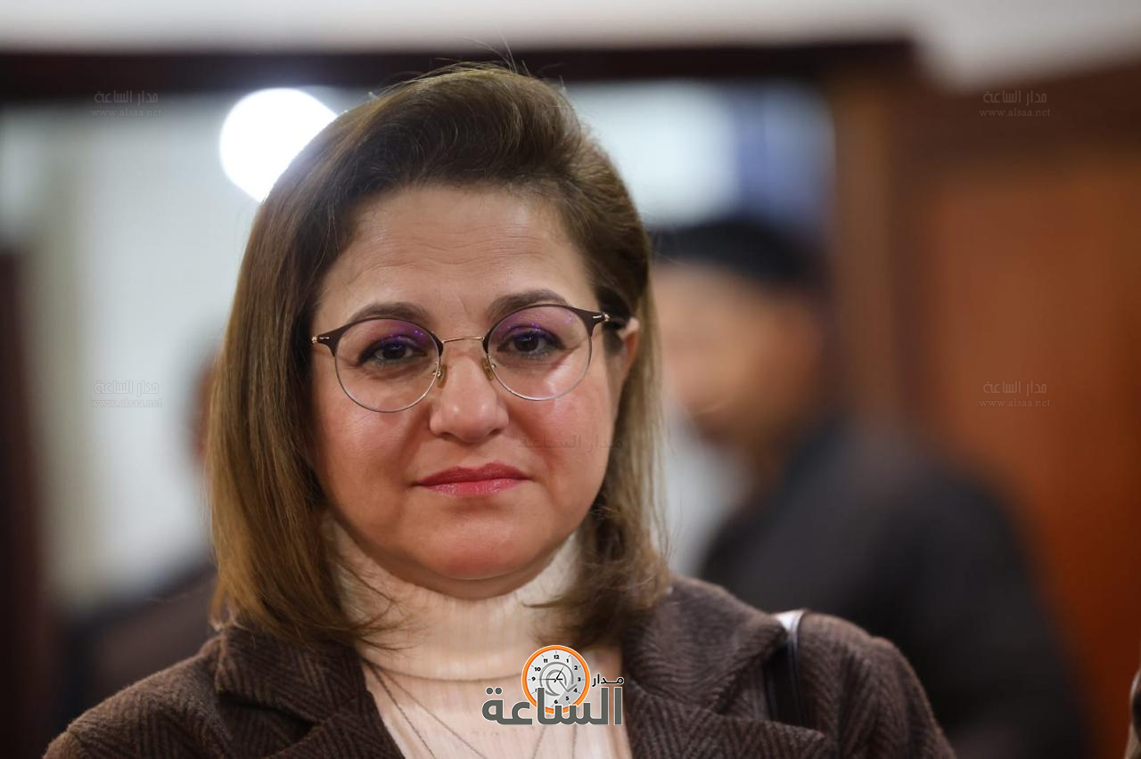 Madar Al-Saa Images 0.24302406589763192