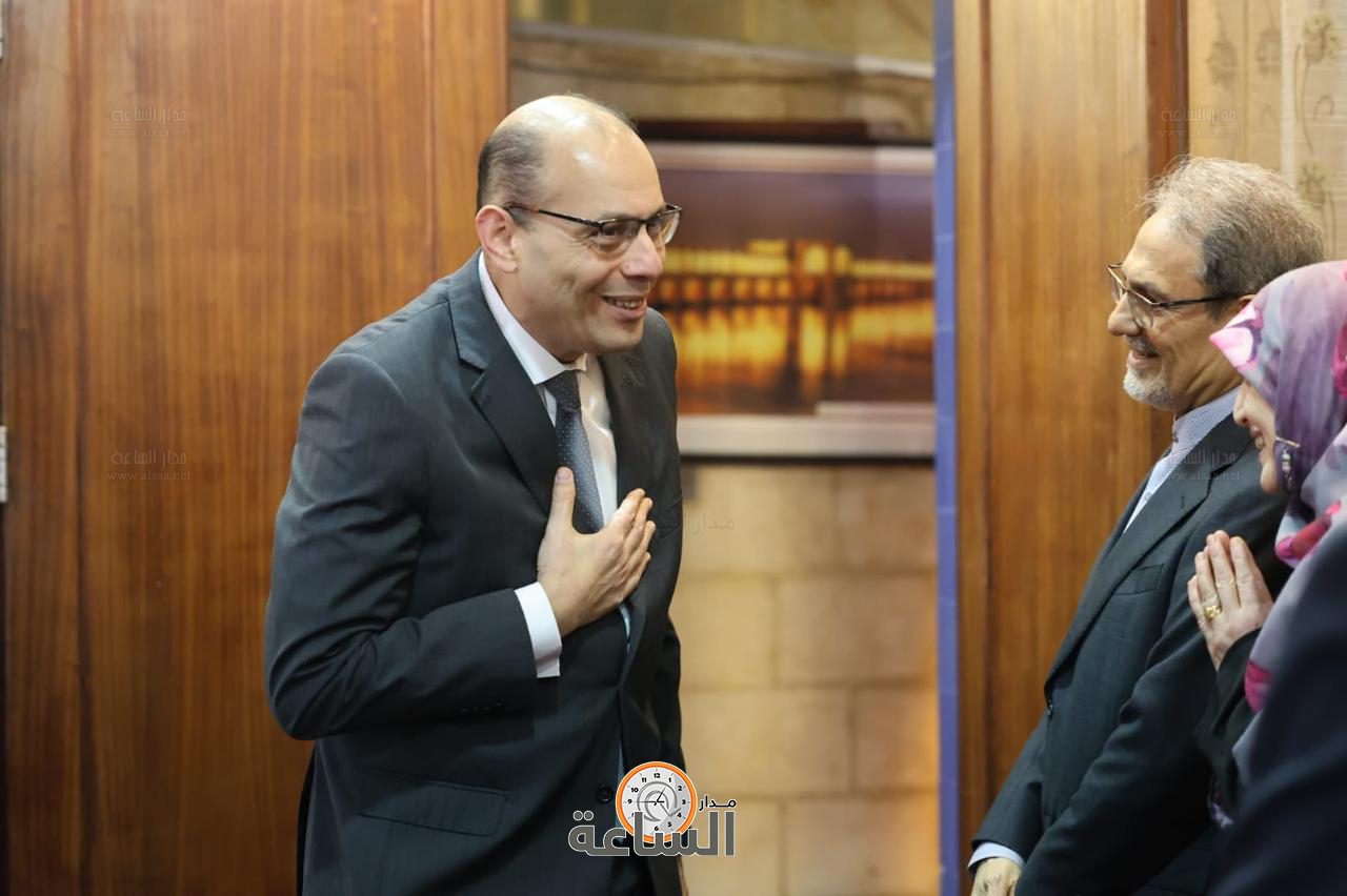 Madar Al-Saa Images 0.34934029228238694