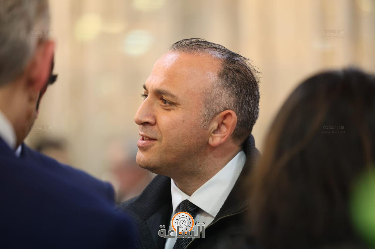 Madar Al-Saa Images 0.5544157111576573