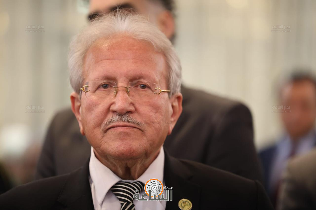 Madar Al-Saa Images 0.9183777597977254