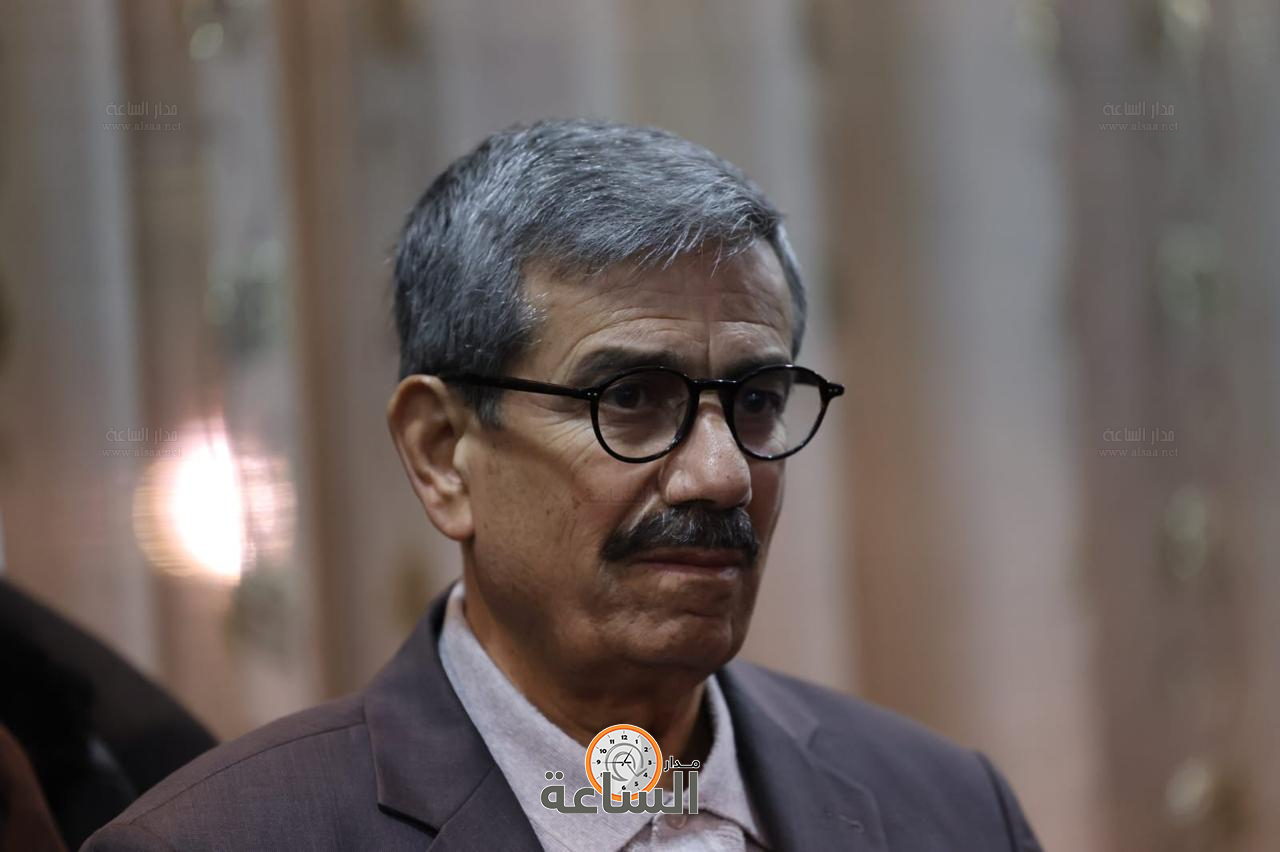 Madar Al-Saa Images 0.4314490694315345