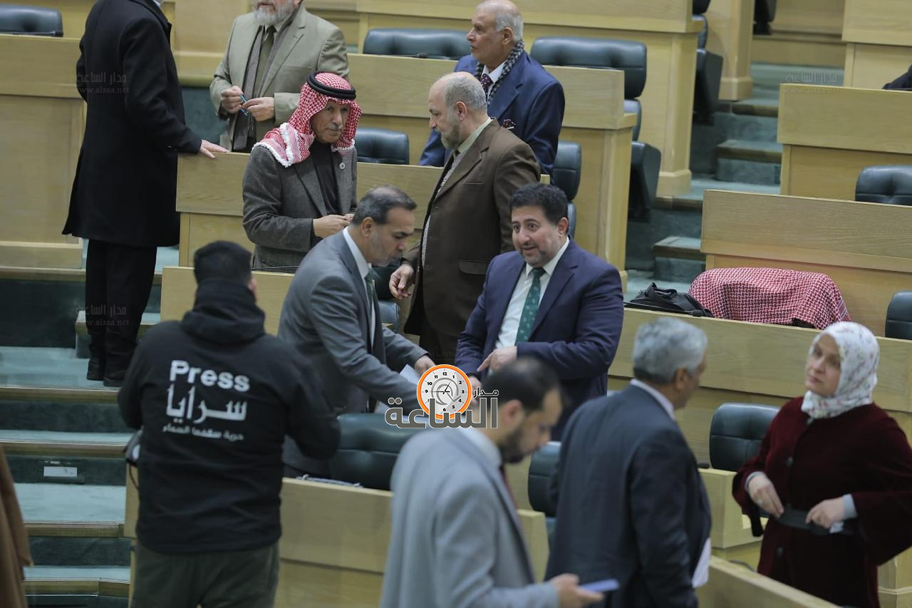 Madar Al-Saa Images 0.37892955155503416