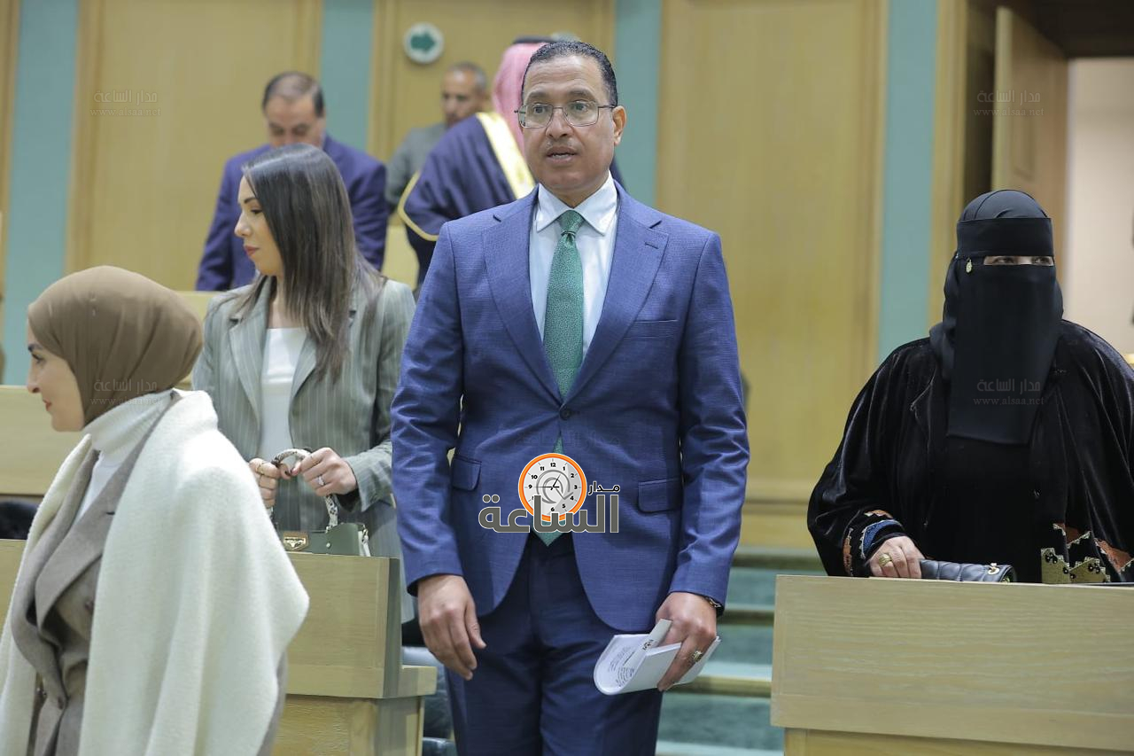 Madar Al-Saa Images 0.06863540109550192