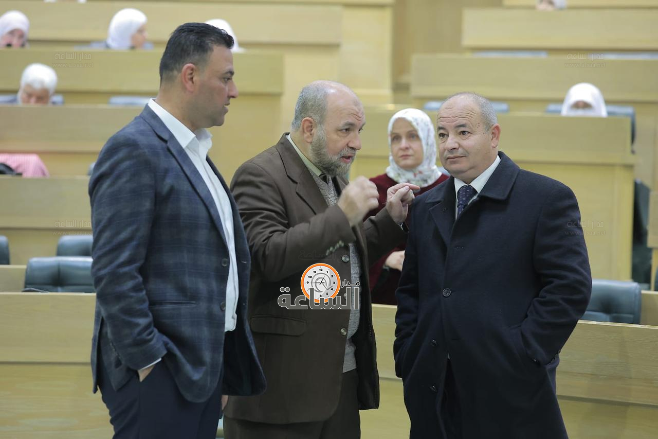 Madar Al-Saa Images 0.054922350117638796