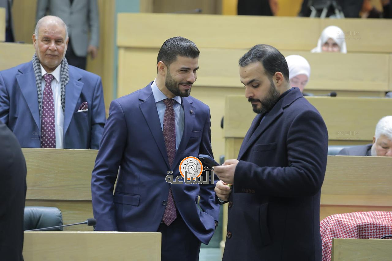 Madar Al-Saa Images 0.3212860907363282