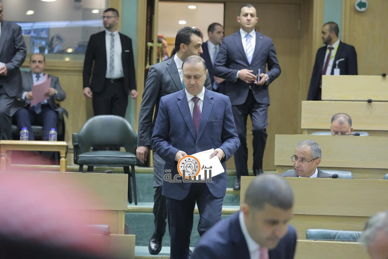 Madar Al-Saa Images 0.5458815907979884