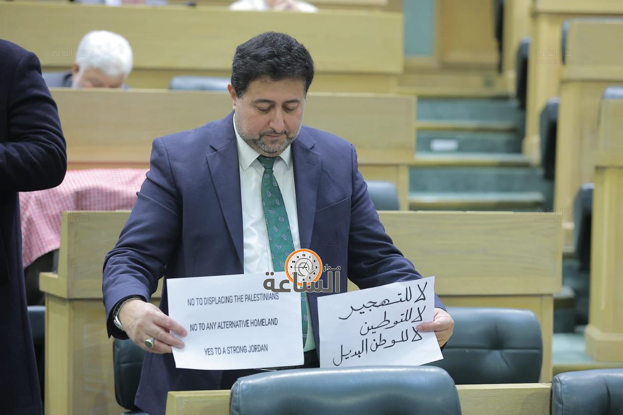 Madar Al-Saa Images 0.3844176680641569